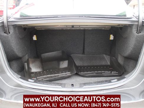 Used 2017 Ford Fusion SE image 16