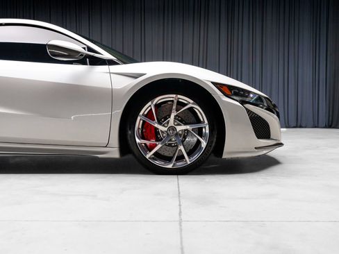 Used 2017 Acura NSX AWD/4WD image 27