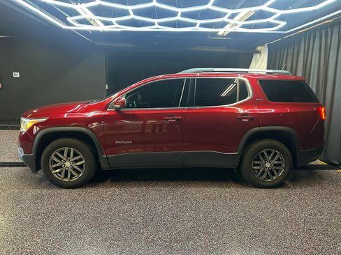 Used 2017 GMC Acadia SLT FWD image 4