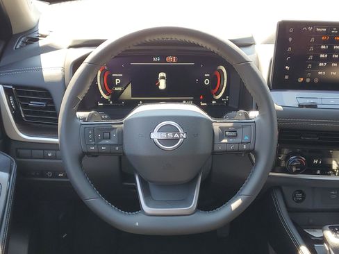 New 2026 Nissan Rogue Platinum AWD/4WD image 29