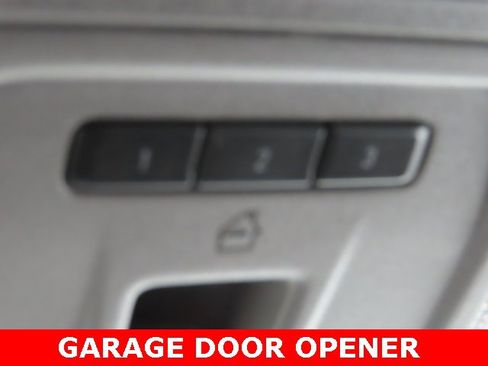 Used 2024 GMC Sierra 2500 Denali image 37