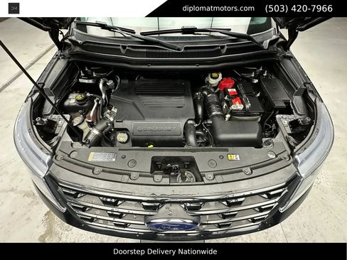 Used 2017 Ford Explorer Sport w/ Equipment Group 401A AWD/4WD image 50