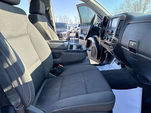 Used 2019 Chevrolet Silverado 1500 LT w/ All Star Edition image 21