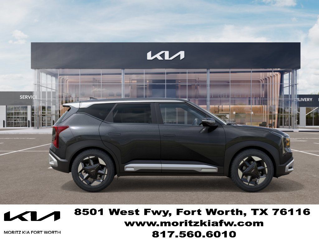 New 2027 Kia Seltos S FWD image 7