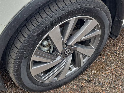 Used 2020 Nissan Murano SL w/ Moonroof Package image 15