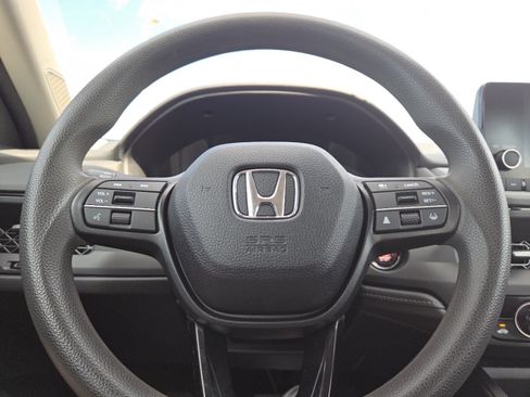 Used 2023 Honda Accord EX image 25