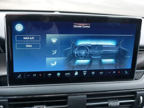 Used 2024 Lincoln Corsair Reserve image 25