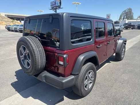 Used 2022 Jeep Wrangler Unlimited Sport AWD/4WD image 6