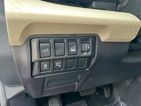 Used 2019 Subaru Ascent Premium w/ Popular Package #2A AWD/4WD image 35