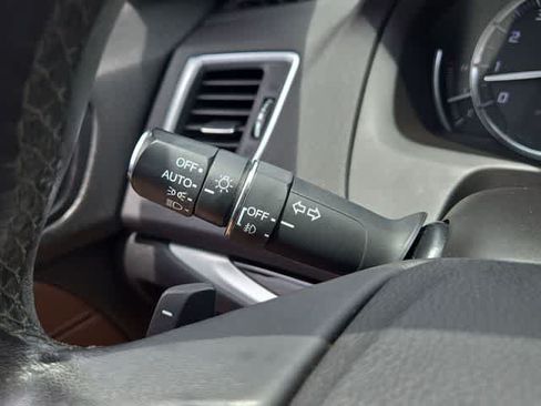 Used 2015 Acura TLX V6 w/ Advance Package FWD image 27