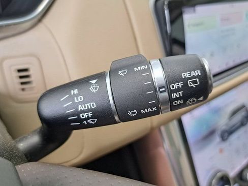 Used 2018 Land Rover Range Rover Sport HSE AWD/4WD image 11