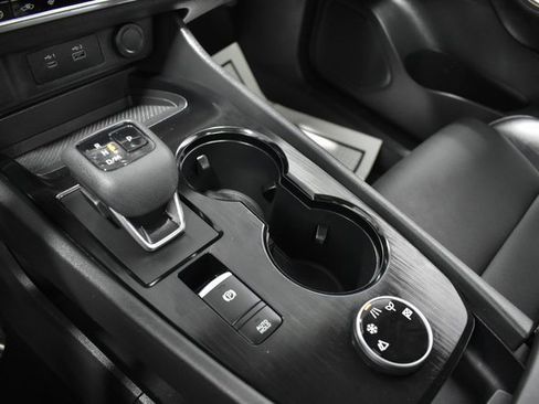 Used 2022 Nissan Rogue SV w/ SV Premium Package image 20