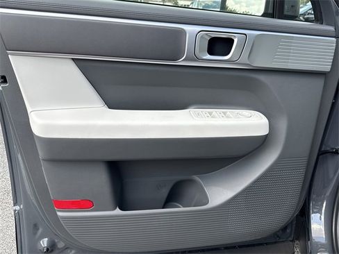 New 2026 Hyundai Santa Fe SE image 10