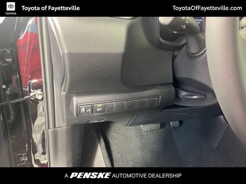 Used 2026 Toyota Corolla SE FWD image 25