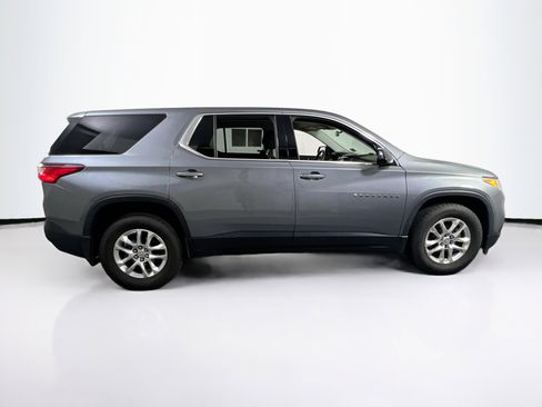 Used 2019 Chevrolet Traverse LS w/ LPO, Roadside Safety Package AWD/4WD image 4