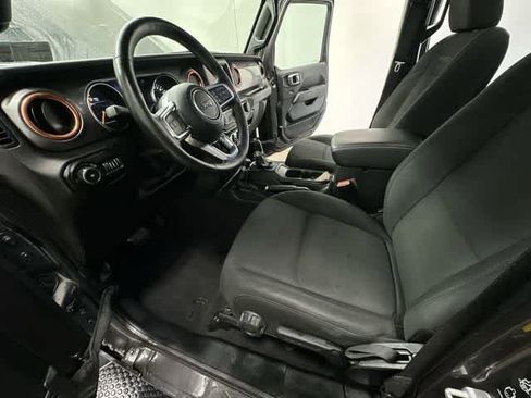 Used 2021 Jeep Wrangler Unlimited Sahara w/ Safety Group image 16