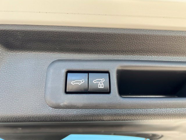 Used 2023 Toyota Sequoia Limited w/ Tow Technology Package AWD/4WD image 8