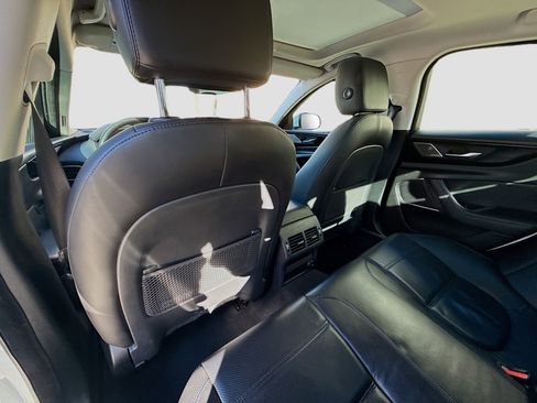 Used 2020 Jaguar XE S image 26