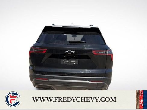 Used 2025 Chevrolet Equinox ACTIV w/ Safety and Technology Package FWD image 37