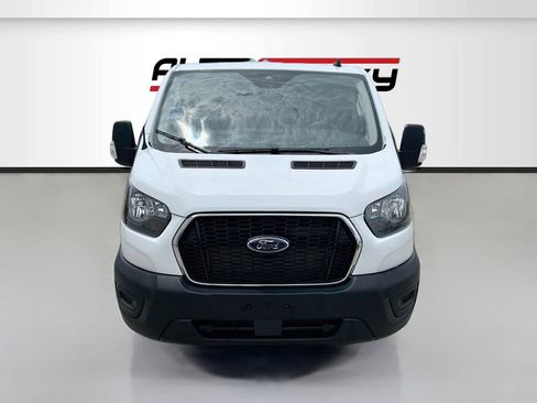 Used 2025 Ford Transit 150 Low Roof RWD image 2