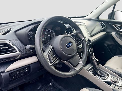 Used 2022 Subaru Forester Limited w/ Popular Package #2 image 9