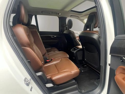 Used 2020 Volvo XC90 T6 Momentum w/ Protection Package Premier AWD/4WD image 32