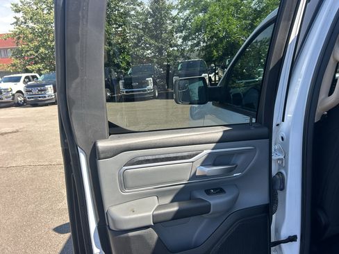 Used 2020 RAM 1500 Big Horn RWD image 18
