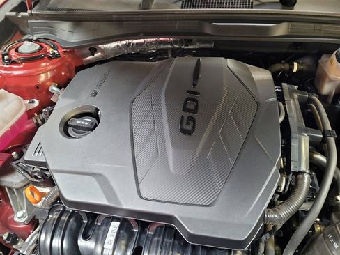 Used 2025 Hyundai Sonata SEL FWD image 30