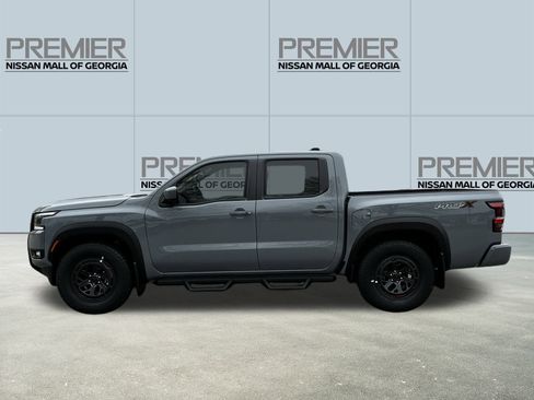 New 2026 Nissan Frontier Pro-X w/ Pro-X Convenience Package RWD image 8