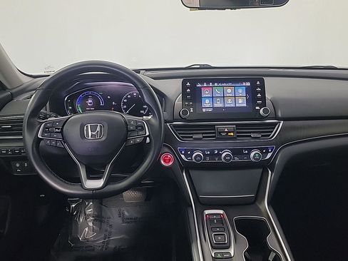 Certified 2022 Honda Accord Touring image 19