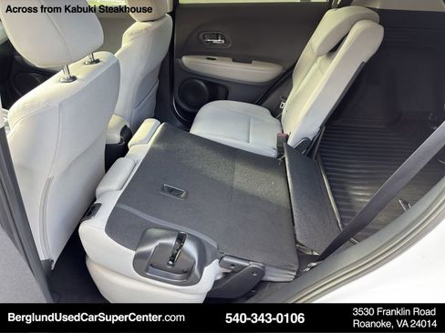 Used 2022 Honda HR-V LX image 34