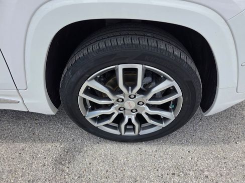 Used 2023 GMC Terrain Denali w/ Denali Premium Package AWD/4WD image 20