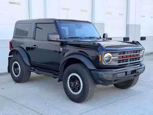 Used 2022 Ford Bronco 2-Door w/ Sasquatch Package image 7