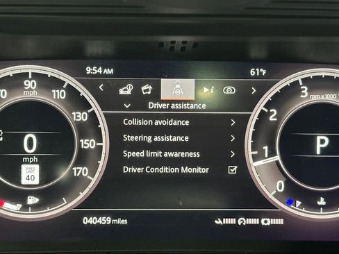 Used 2020 Land Rover Discovery Sport HSE R-Dynamic AWD/4WD image 31