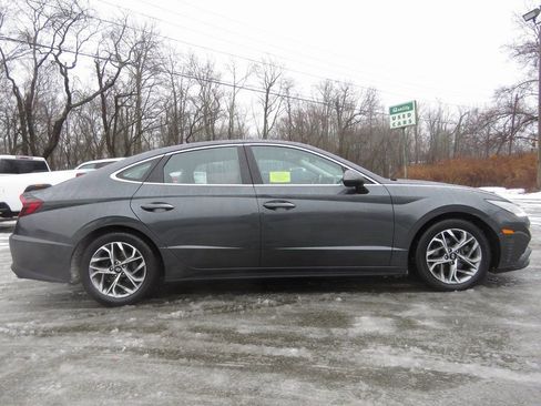 Used 2023 Hyundai Sonata SEL w/ Convenience Package image 4