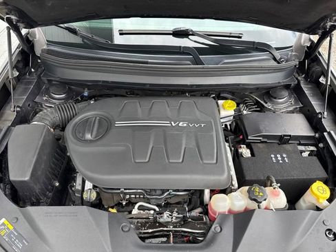 Used 2019 Jeep Cherokee Limited AWD/4WD image 26