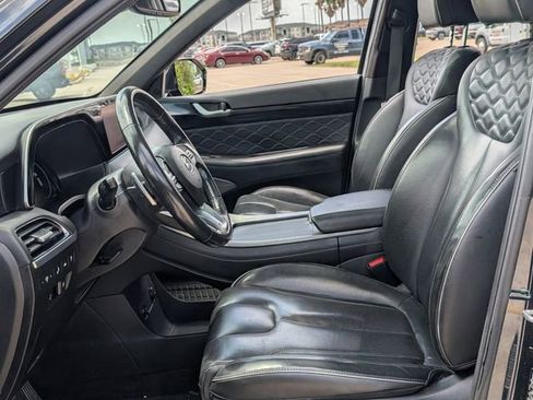 Used 2022 Hyundai Palisade Calligraphy image 13