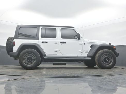 Used 2020 Jeep Wrangler Unlimited Sport S AWD/4WD image 52