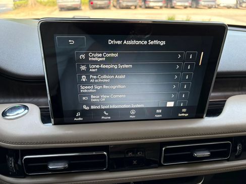 Used 2020 Lincoln Aviator Reserve w/ Equipment Group 202A AWD/4WD image 57