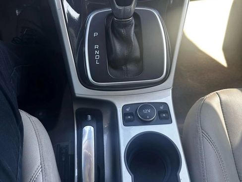 Used 2013 Ford C-MAX Energi SEL FWD image 24