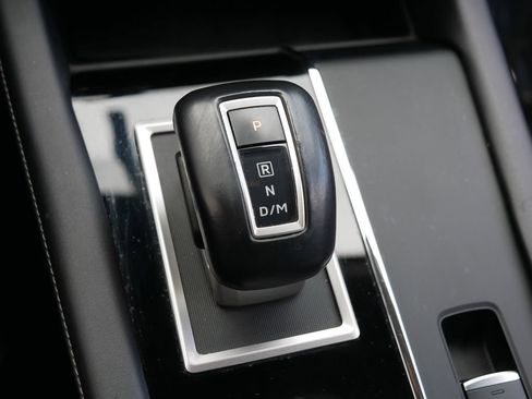 Used 2023 Mitsubishi Outlander SE AWD/4WD image 19