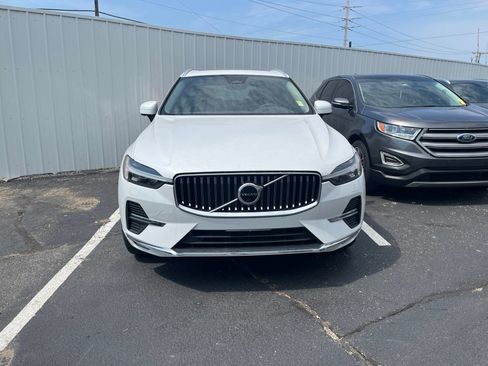 Used 2023 Volvo XC60 B5 Plus w/ Protection Package Premier FWD image 6