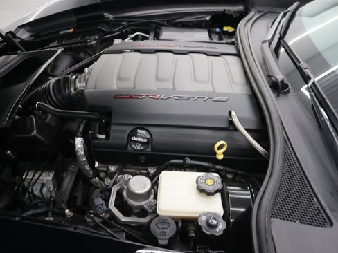 Used 2015 Chevrolet Corvette Stingray Coupe w/ 3LT Preferred Equipment Group RWD image 15