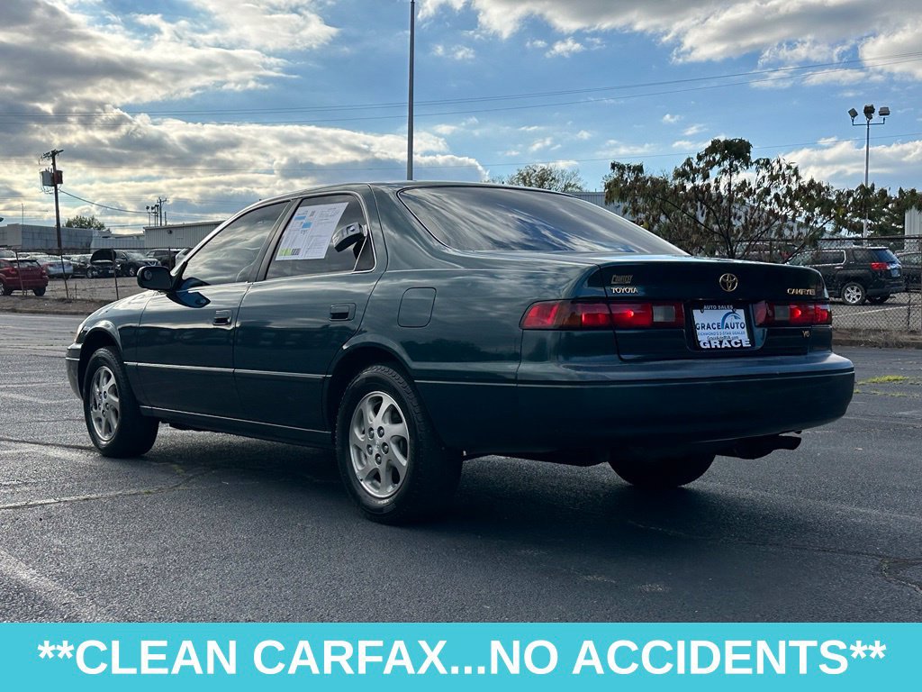Used 1998 Toyota Camry LE FWD image 7