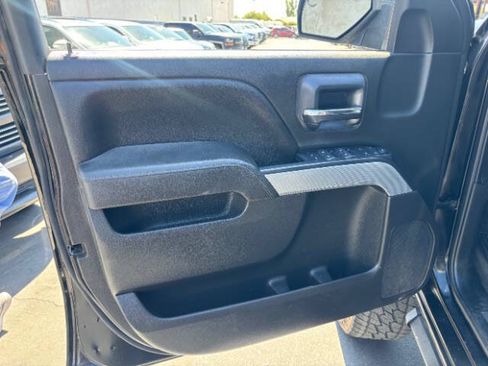Used 2017 Chevrolet Silverado 1500 LT w/ All Star Edition AWD/4WD image 9