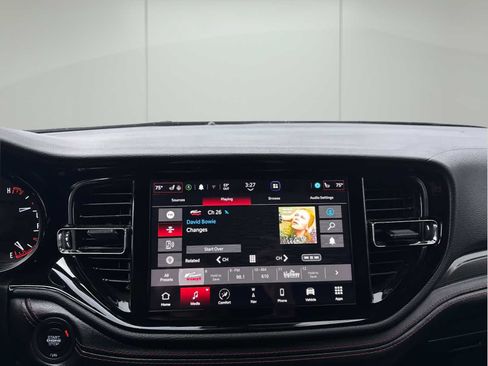 Used 2023 Dodge Durango GT image 21