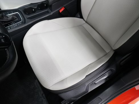 Used 2021 Volkswagen Jetta R-Line w/ R-Line Cold Weather Package image 12