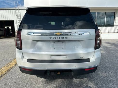 Used 2024 Chevrolet Tahoe LT w/ Luxury Package RWD image 4