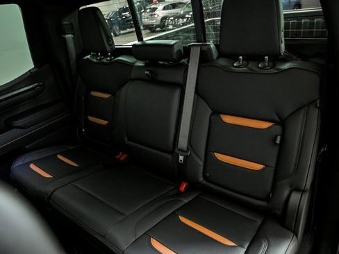 New 2026 GMC Sierra 1500 AT4 w/ Technology Package image 10