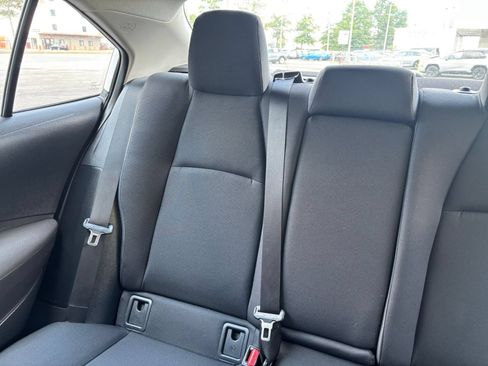 Used 2025 Toyota Corolla LE FWD image 33